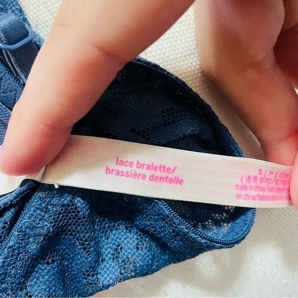 PINK Victoria’s Secret Blue Lace Bralette Small - Picture 5 of 7